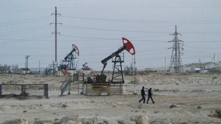 Добычу нефти сократили на Тенгизе