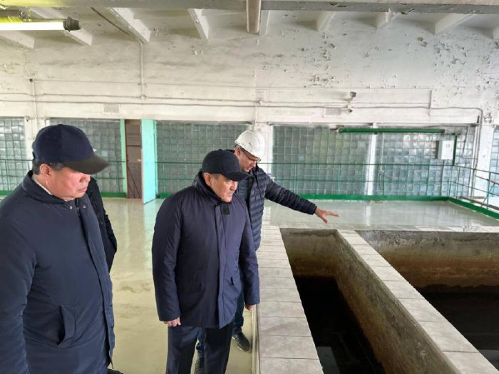 Министр водных ресурсов и ирригации посетил Мангистаускую область