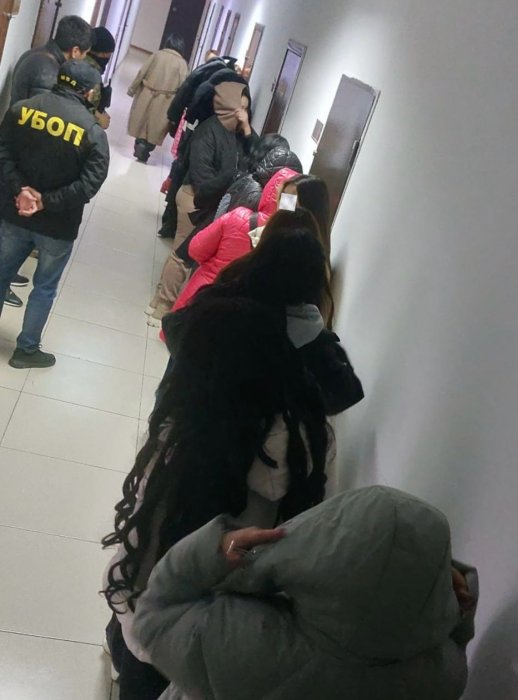 За три дня полицейские Мангистау задержали 66 проституток