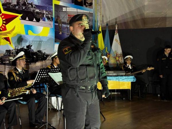 Военные «сразились» в мини-футболе в Актау