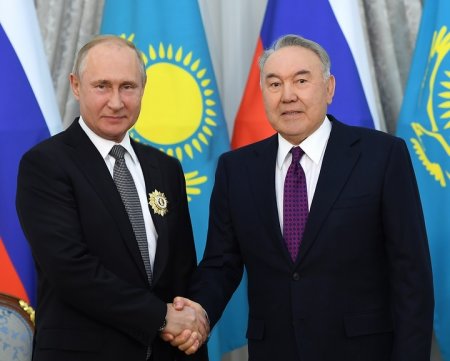 Назарбаев встречался с Путиным