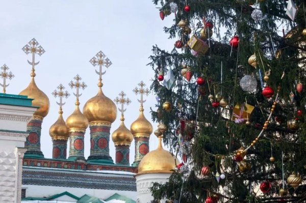 Елку зажгли в Актау: а как в других городах?