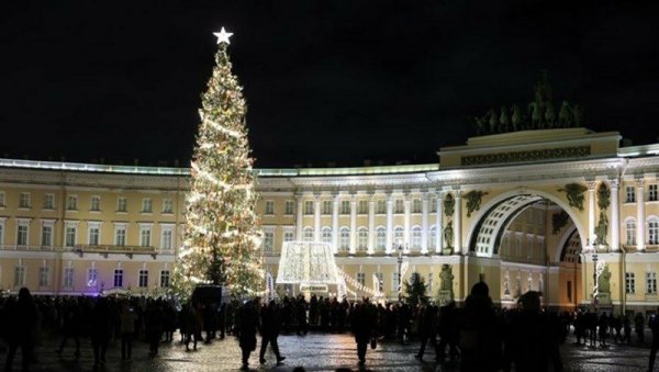 Елку зажгли в Актау: а как в других городах?