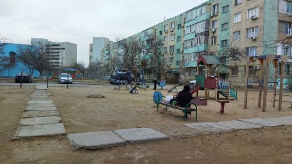 Уже не «детская» площадка: благоустройство просят жители Актау