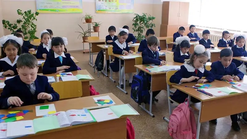 4 умножить на минус 5. Решить пример скобка открывается. 600 умножить на 5. 500 минус 200. 1/3 минус 1.