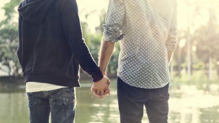 Однополые браки легализовали в Эстонии 
