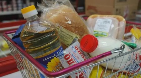 В Казахстане отпустят цены на некоторые социально значимые продукты