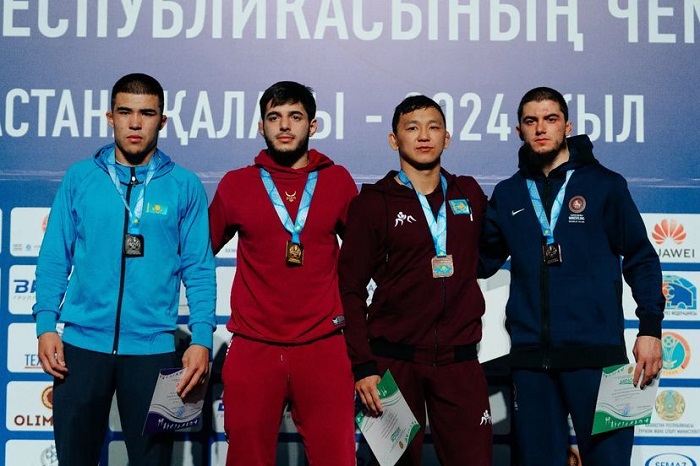Майис Алиев из Мангистау стал чемпионом РК по вольной борьбе
