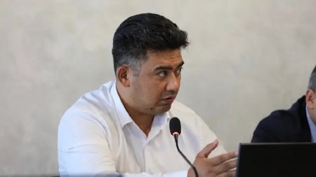 Депутат заматерился на сессии маслихата Алматы