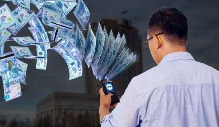 Популярный электронный кошелек остался без лицензии? Что будет с деньгами казахстанцев