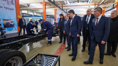 Олжас Бектенов обсудил с предпринимателями ЗКО перспективы вывода производств на полную мощность