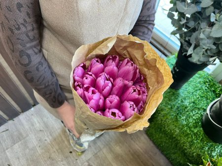 Во сколько жителям Актау обойдётся букет тюльпанов?