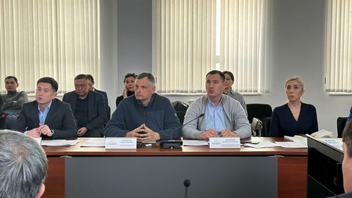 Фонд «Ақтау менің қалам» предложил установить подземные мусорные контейнеры
