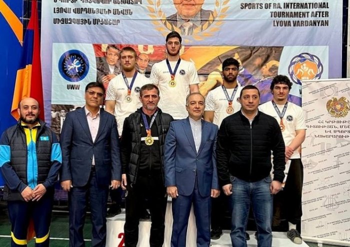 Борец из Актау Камиль Куруглиев стал чемпионом турнира в Армении
