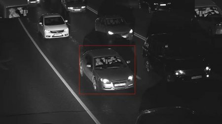 «Не только номер авто, но и детали одежды». Что видят новые камеры «Сергек»