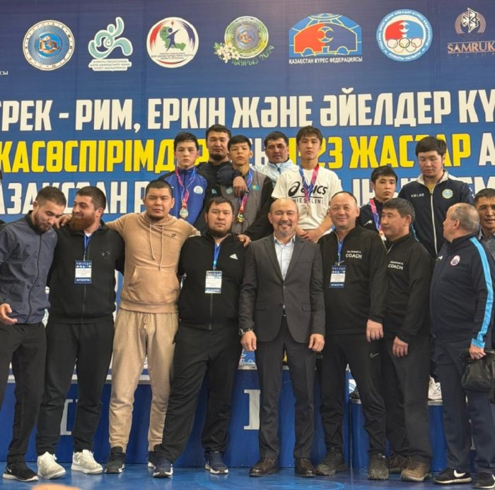 Мангистауские борцы завоевали две золотые и две серебряные медали на чемпионате Казахстана