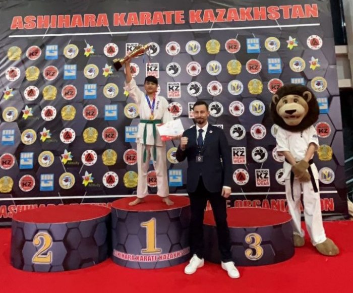 Спортсмены из Актау завоевали 11 медалей на чемпионате Казахстана по ашихара-каратэ