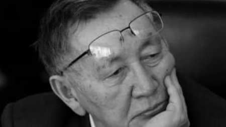 Умер первый пресс-секретарь Нурсултана Назарбаева