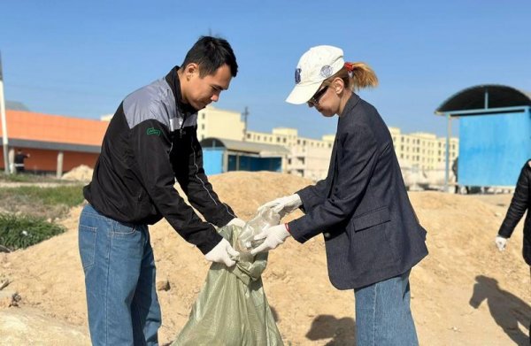 Аким Актау призвал предпринимателей к участию в субботниках