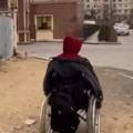 Ездить приходится по проезжей части: Актау остается недоступным для инвалидов-колясочников